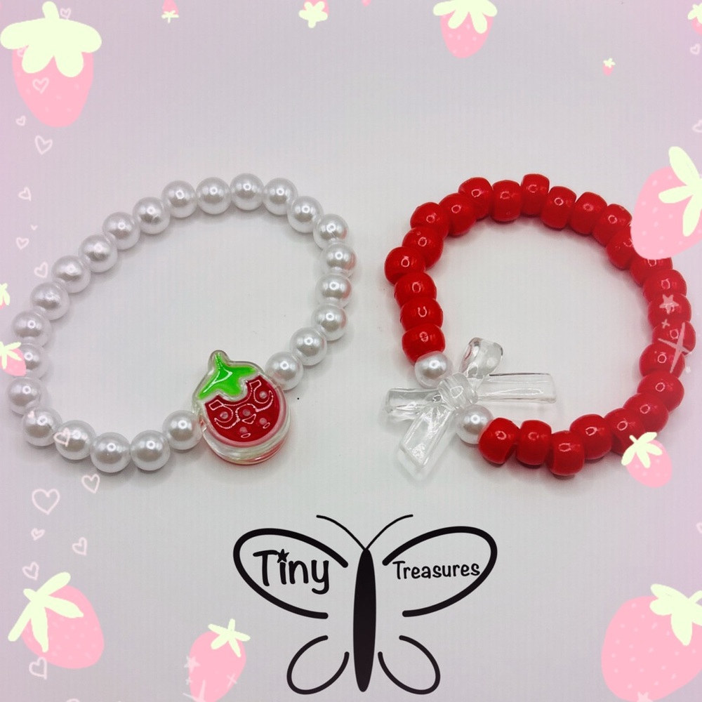 🍓Set of Two Kawaii Strawberry Kandi Bracelets🍓